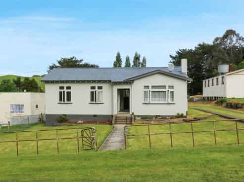 87 Hovding Street, Norsewood