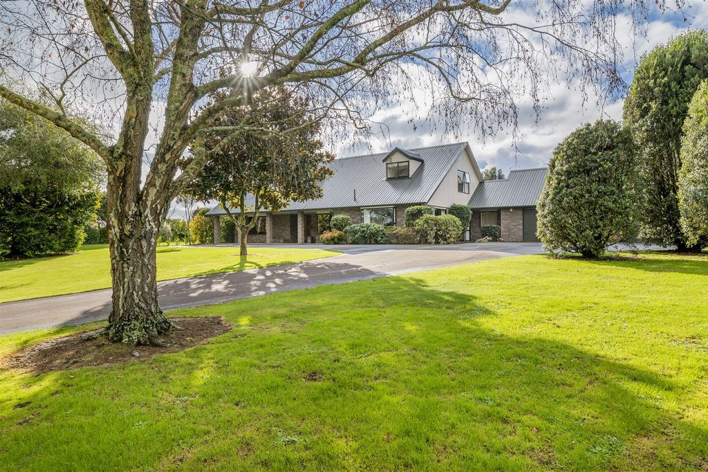 Property value 46 Gordon Place, Levin realestate.co.nz