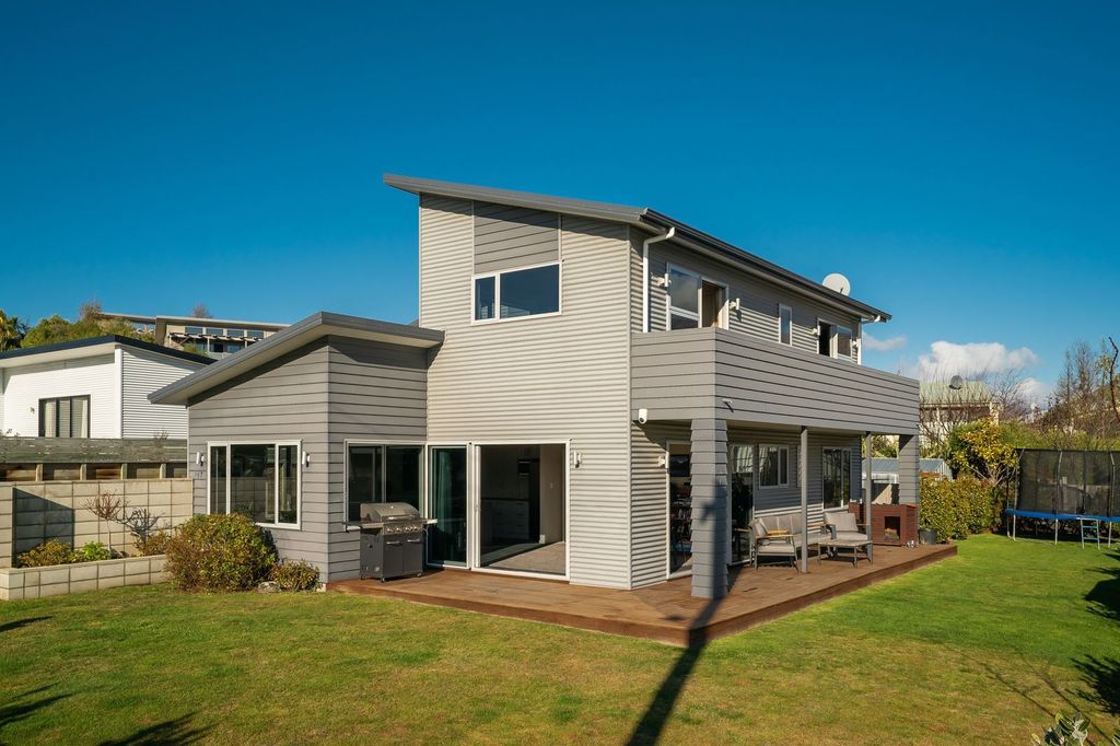 Property value 187 Aubrey Road, Wanaka realestate.co.nz