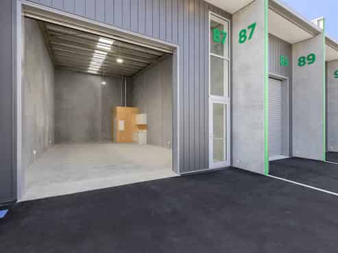 The Cube on Queen - Commercial Units