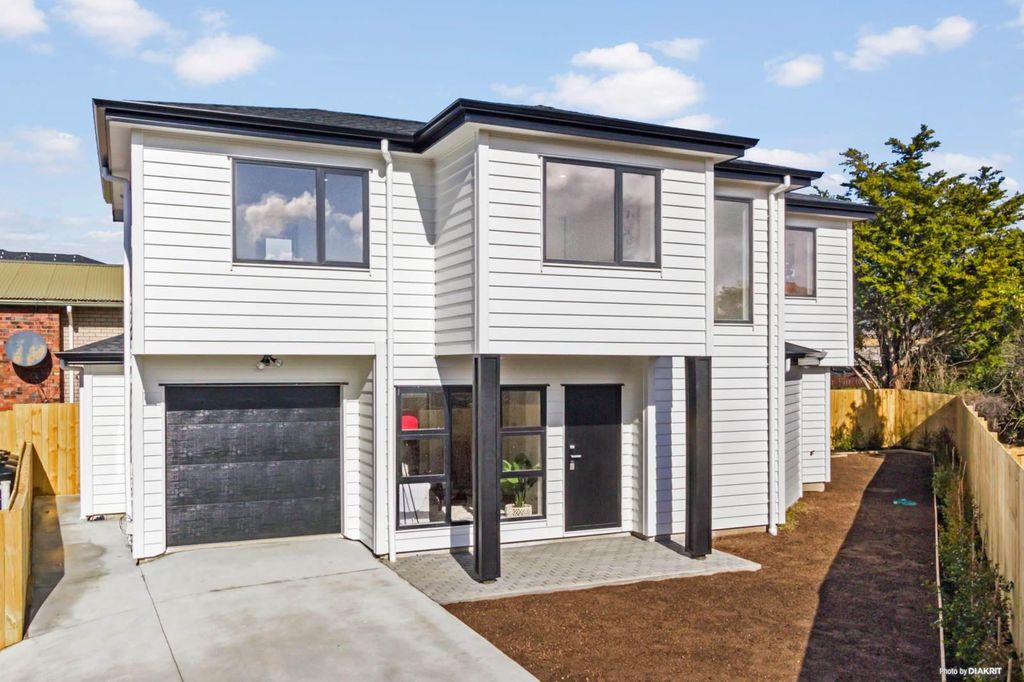 Property value 15 Windermere Crescent, Blockhouse Bay realestate.co.nz