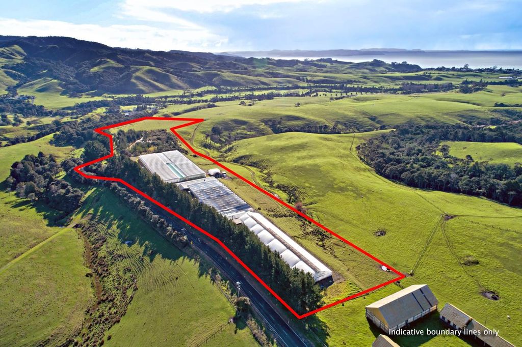 Property value 80 Orerematingarahi Road, Orere Point realestate.co.nz