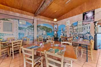 BUILDING  & Chattels FOR SALE