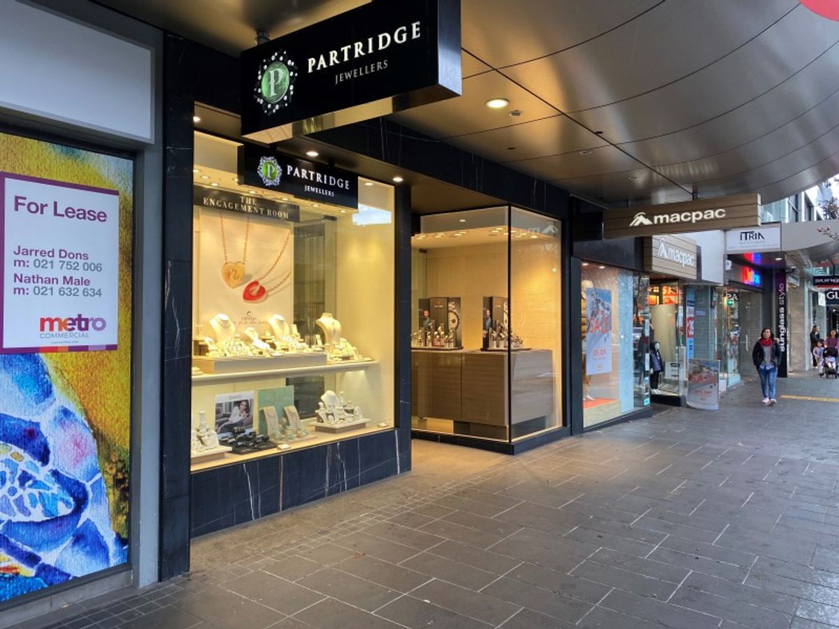 Broadway Retail