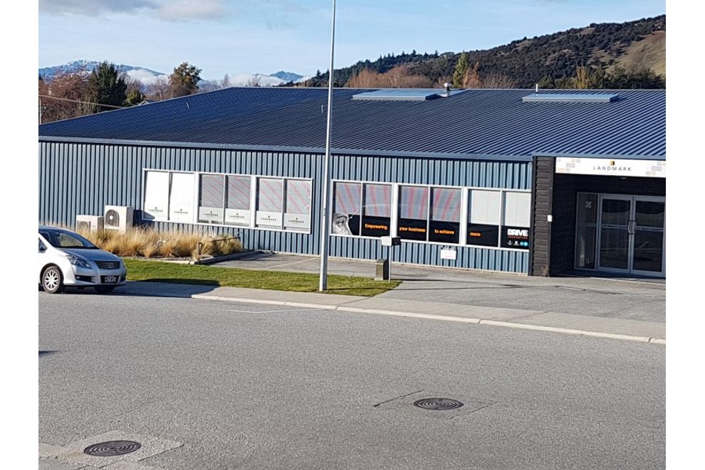 For lease 3335 Reece Crescent, Wanaka realestate.co.nz