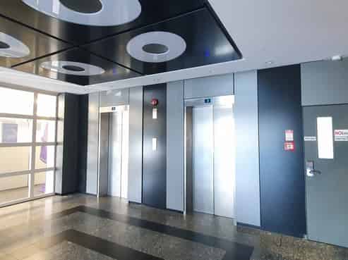 Full floor central Takapuna