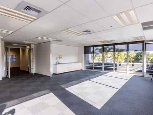 Prestigious Space in Upmarket Complex