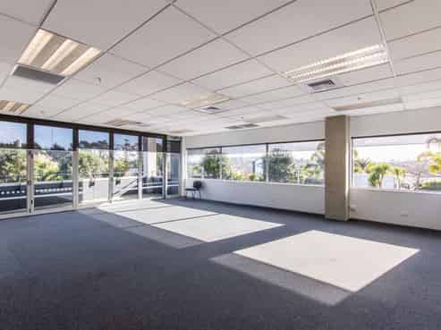 Prestigious Space in Upmarket Complex