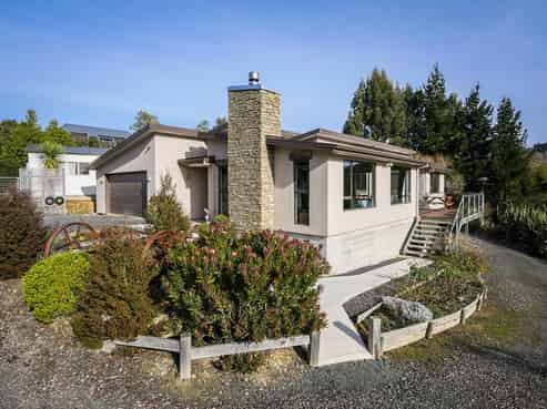 13 Sproull Drive, Scroggs Hill