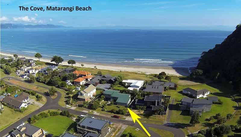 107 Omara Place , Matarangi