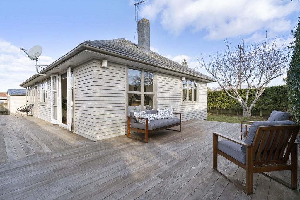 Property value 66 Kings Road, Panmure realestate.co.nz