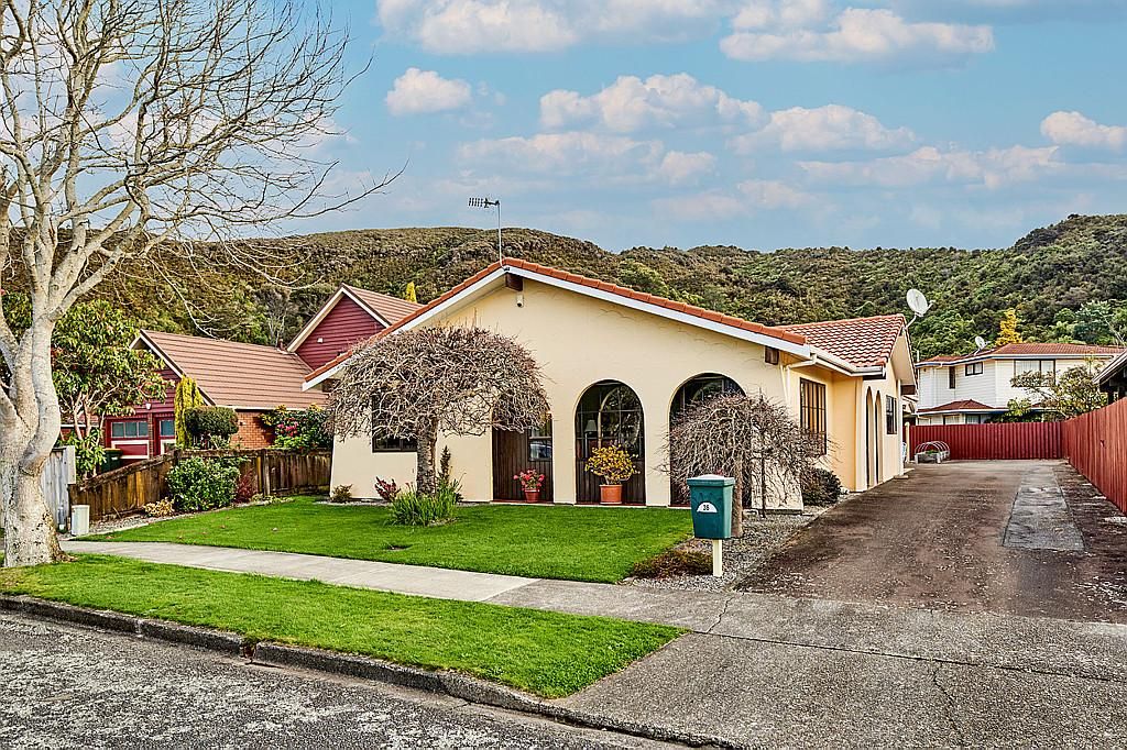Property value 36 Waddington Drive, Naenae realestate.co.nz