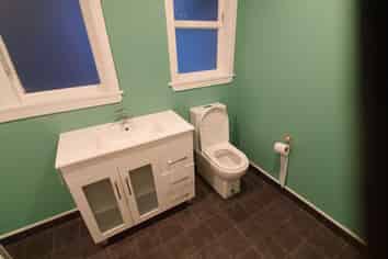 Flat 1/21 Olivia Crescent, Tawa