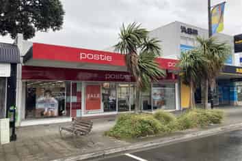 Best High-Qual Showroom