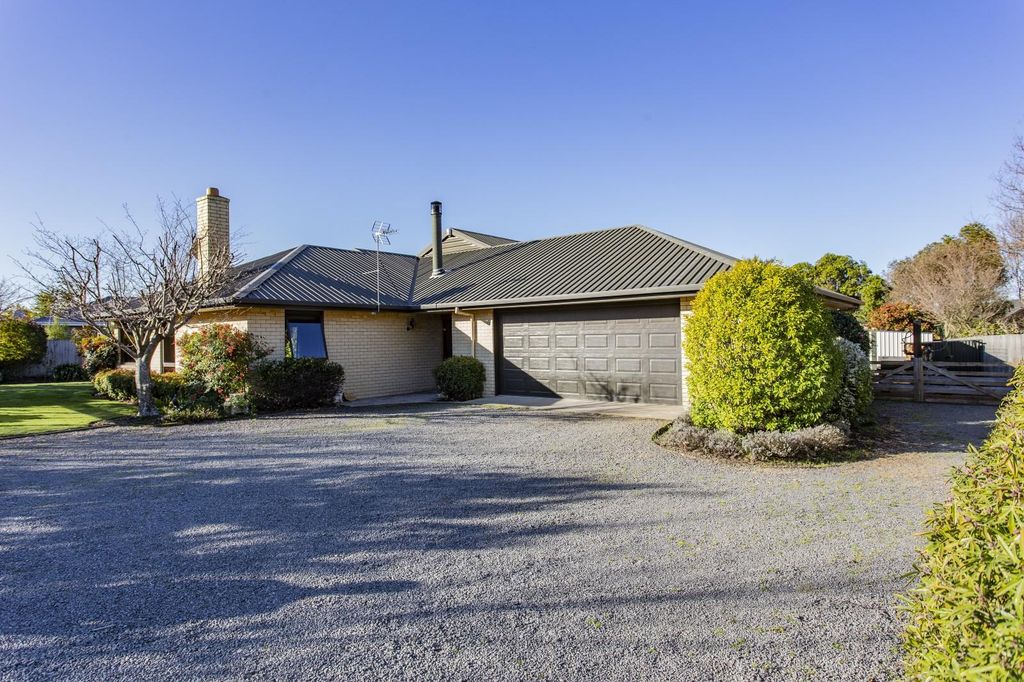 Property value 165 Carters Road, Amberley realestate.co.nz