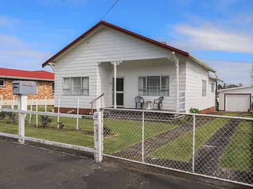 14 First Avenue North, Waihou