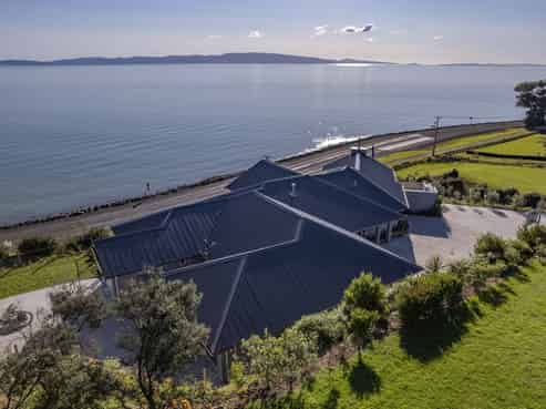 6 Ngarimu Heights Row, Whakatete Bay