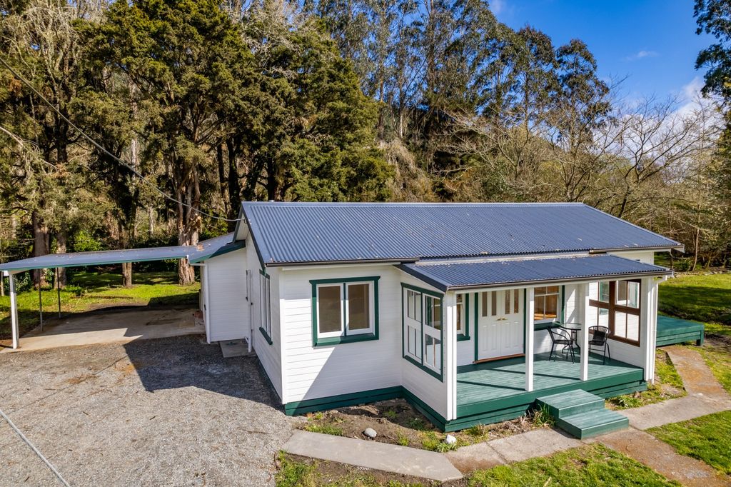 Sold 5 Stock Road, Murchison realestate.co.nz