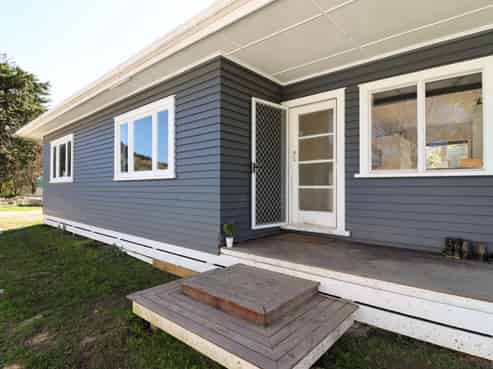 1395 Opaki Kaiparoro Road, Mauriceville