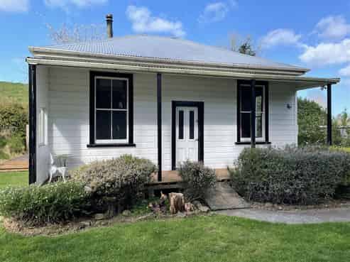 1760 Tarata Road, Tarata