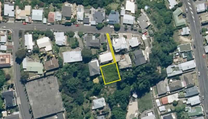 27a Enfield Road, Bluff Hill