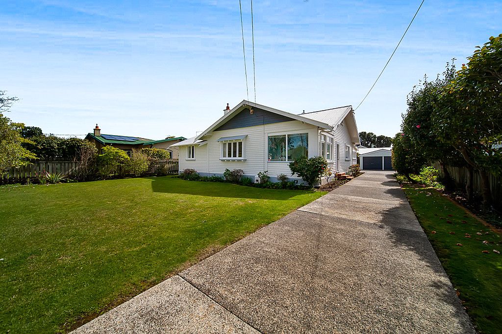 Property value 12 Selwyn Crescent, College Estate realestate.co.nz