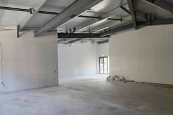 Last opportunity in popular Te Puna Centre!