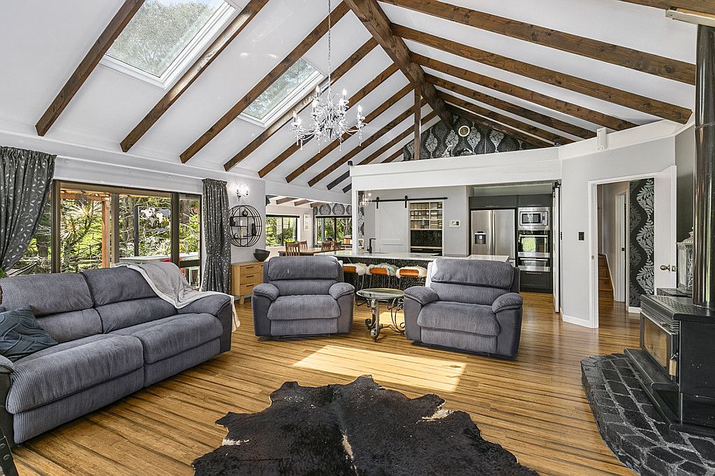 Property value 15 Coulter Road, Swanson realestate.co.nz