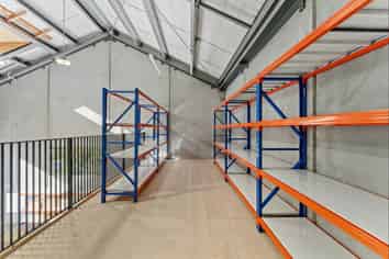 Unit 43 - your storage and warehouse solution
