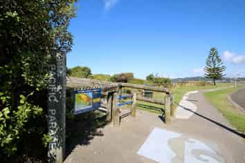 14 Island View Heights, Coastlands