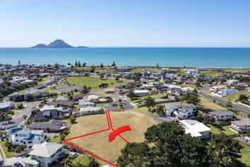 14 Island View Heights, Coastlands