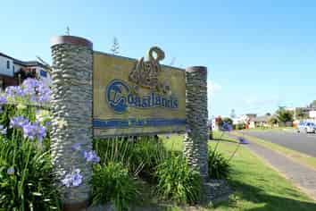 18 Island View Heights, Coastlands