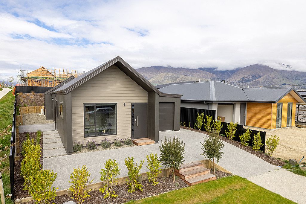 Property value 221 Aubrey Road, Wanaka realestate.co.nz