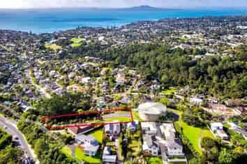 PRIME DEVELOPMENT LAND IN MURRAYS BAY