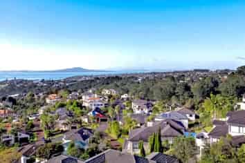 PRIME DEVELOPMENT LAND IN MURRAYS BAY