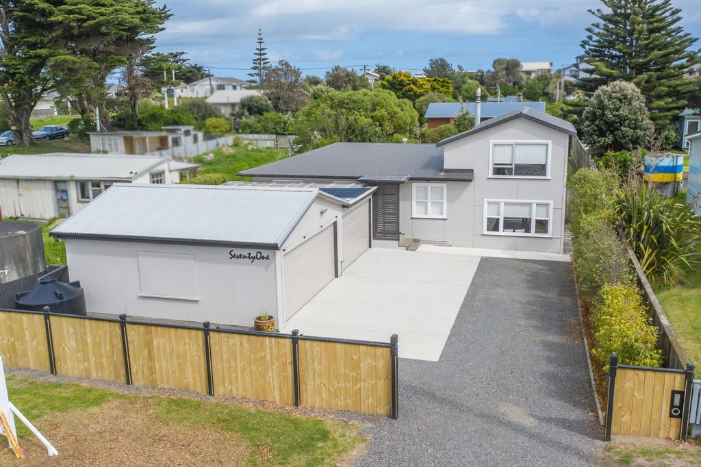 Property value 71 Park Avenue, Waitarere Beach realestate.co.nz