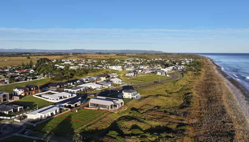 55 Pacific Parade, Coastlands