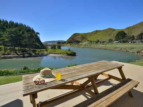 35 Waikokopu Road, Nuhaka/Morere