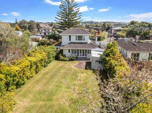 361 Beach Road, Campbells Bay