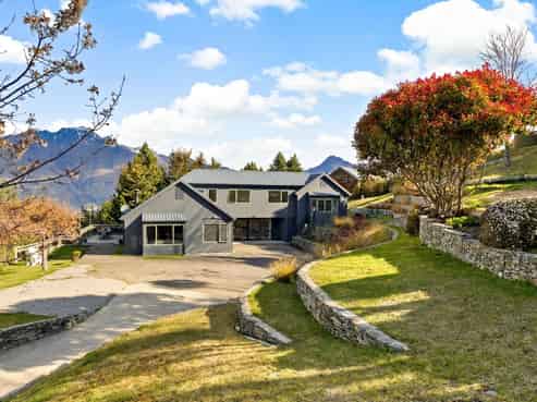 155 Alpine Retreat Road, Closeburn