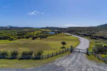 449 Matai Bay Rd, Karikari Peninsula