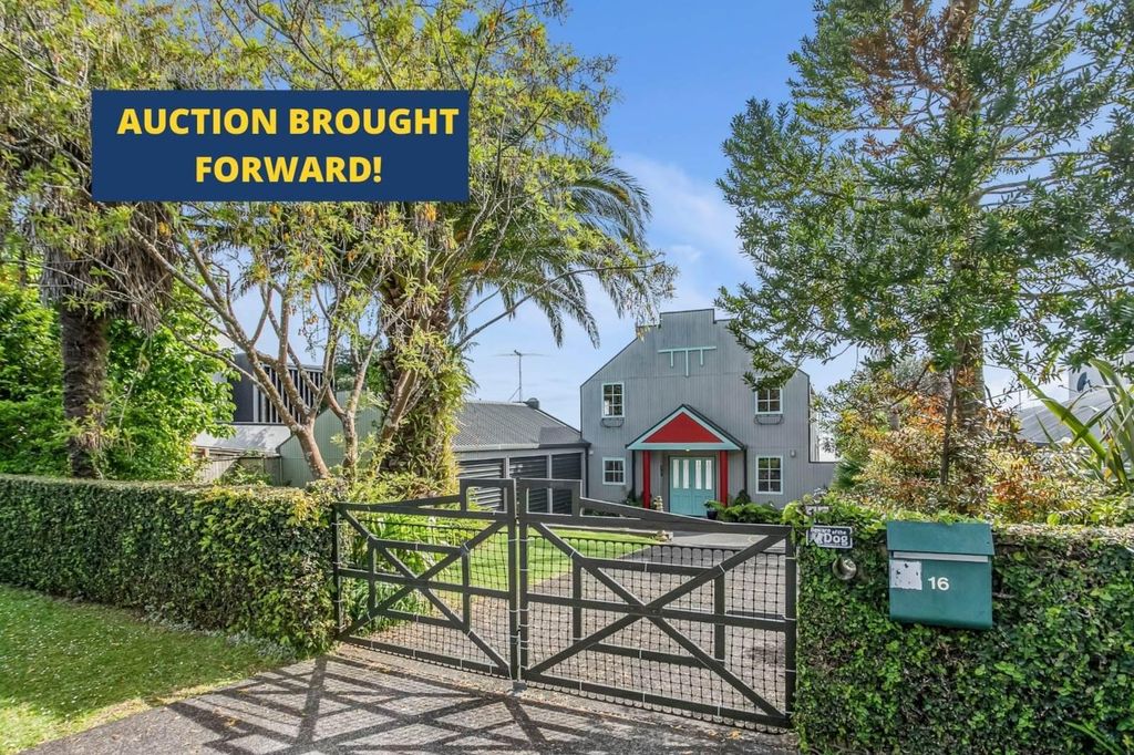 Property value 16 Spinnaker Drive, Te Atatu Peninsula realestate.co.nz