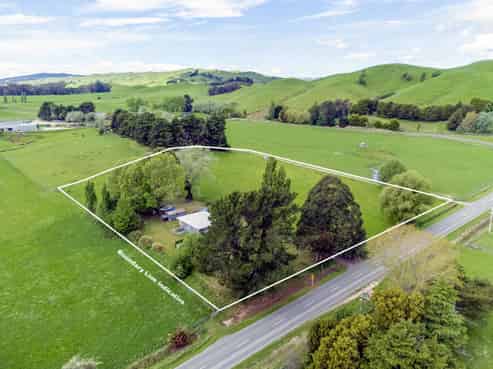 1183 Masterton Stronvar Road, Wainuioru