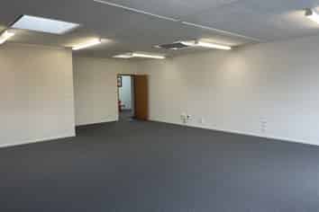Prime open plan office - For Lease