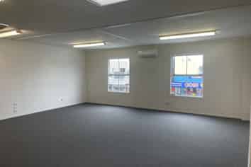 Prime open plan office - For Lease