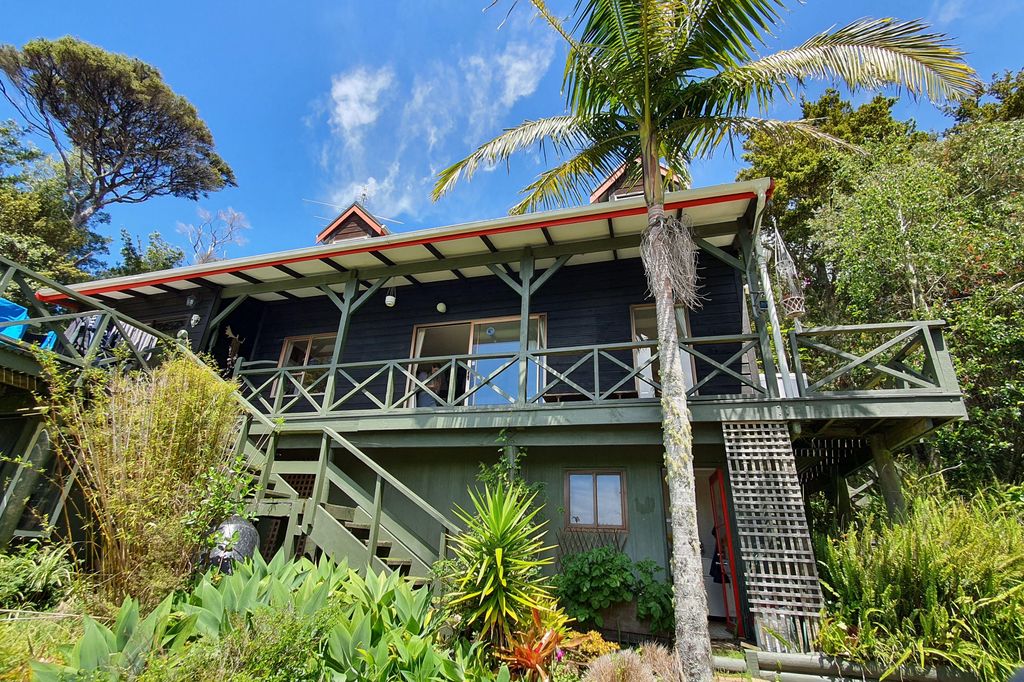 Property value 61 Brick Bay Drive, Sandspit realestate.co.nz
