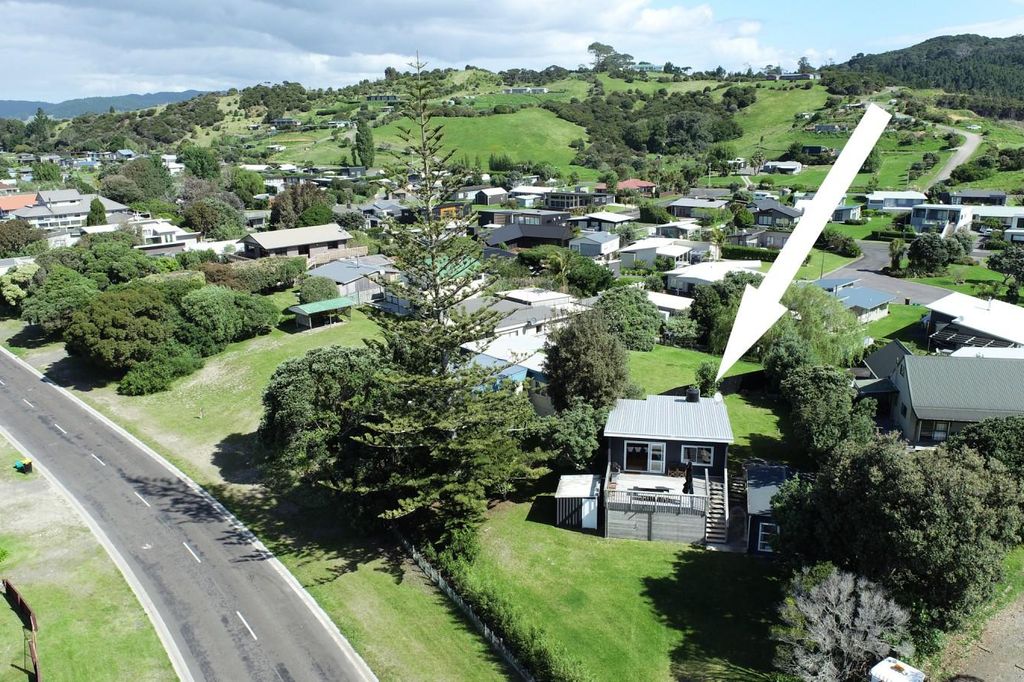 Property value 341 Tangiora Avenue, Whangapoua realestate.co.nz