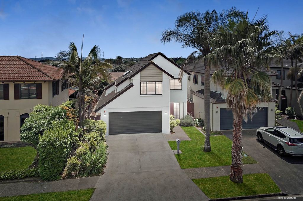 Sold 52 Matarangi Road, East Tamaki realestate.co.nz