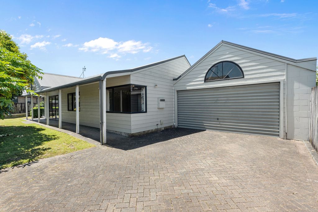 Property value 13A Forest Lake Road, Forest Lake realestate.co.nz