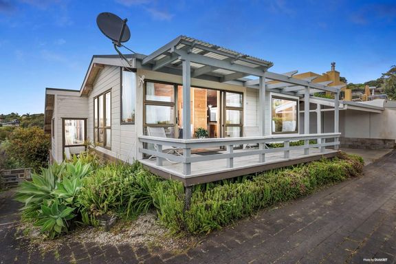 Property value - 26 Durness Place, Red Beach - realestate.co.nz